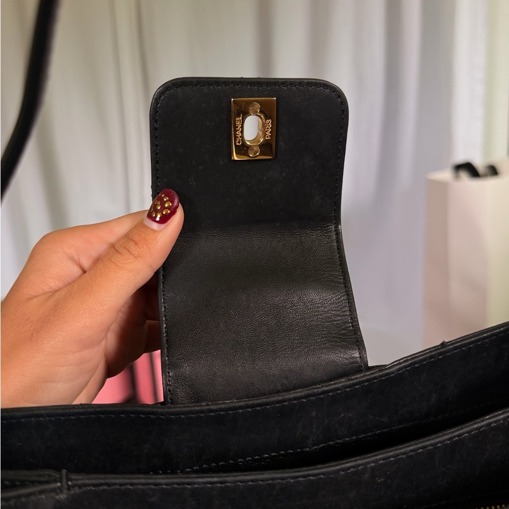 VINTAGE CHANEL Black Lambskin Bag with Gold Accent - Picture 5 of 10